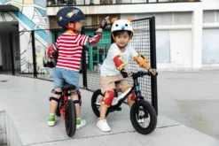 Micro Mobility GB0031 Micro Balance Bike Deluxe Pro Laufrad, Schwarz-Weiß -SportX Verkäufe 7630053527204 8