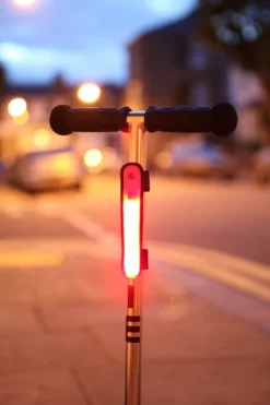 Micro Laufrad Zubehör Rollerlampe Rosa -SportX Verkäufe micro laufrad zubehoer rollerlampe rosa 3